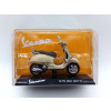 Skuter Vespa GTS 300 2017 gold - skala 1:18 - Centauria